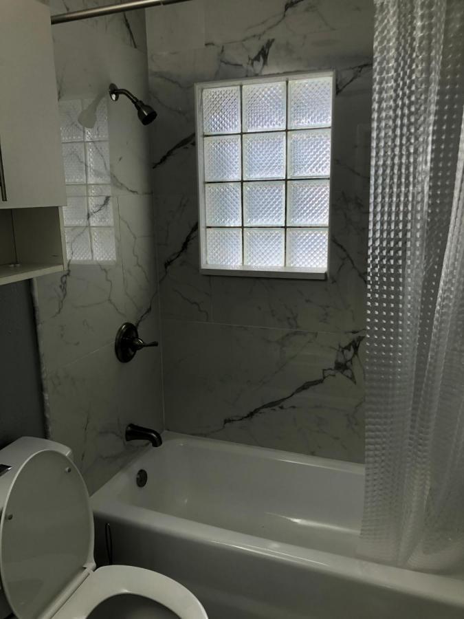2 Bedrooms Vacation Home Tampa Kültér fotó