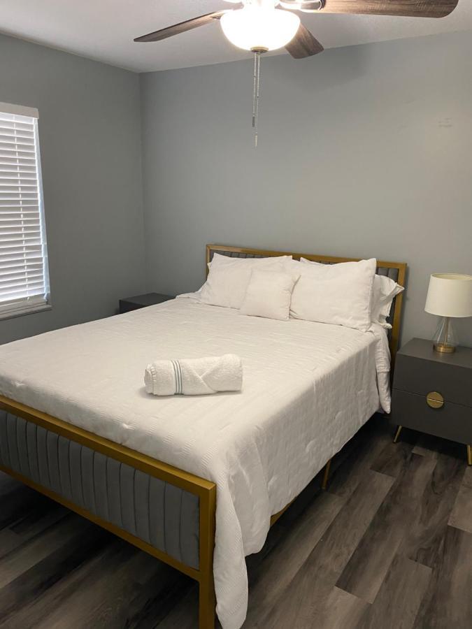 2 Bedrooms Vacation Home Tampa Kültér fotó