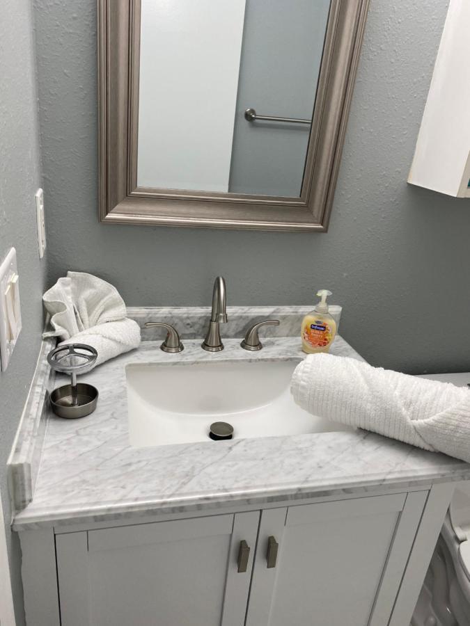 2 Bedrooms Vacation Home Tampa Kültér fotó